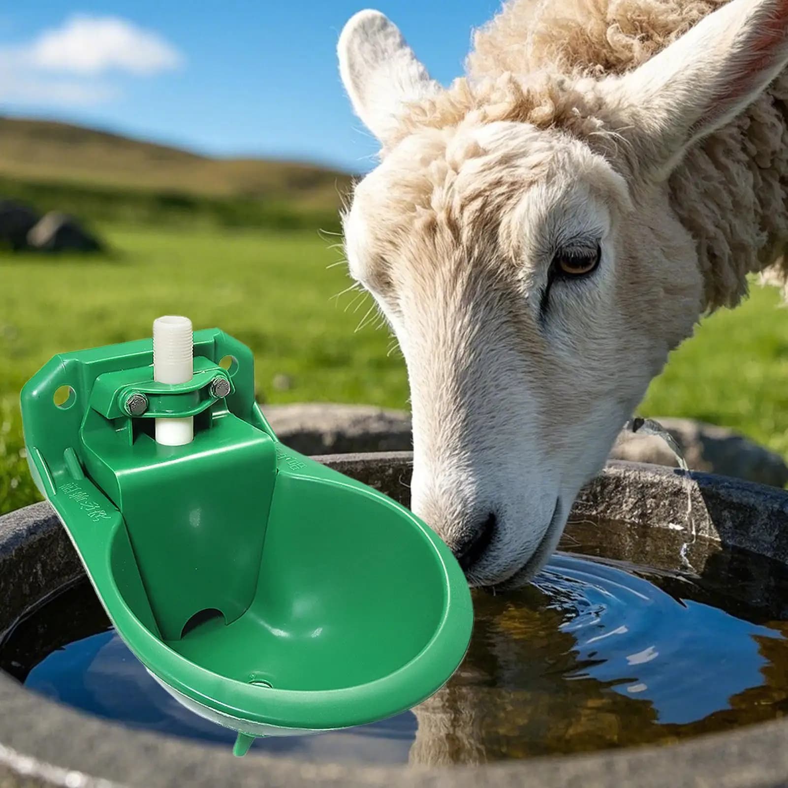 Bebedouro para Cabras e Cavalos, Fonte de Água, Recipiente de 500ml para Aves de Criação, Cães, Galinhas, Gado, Animais de Estimação e Ovelhas