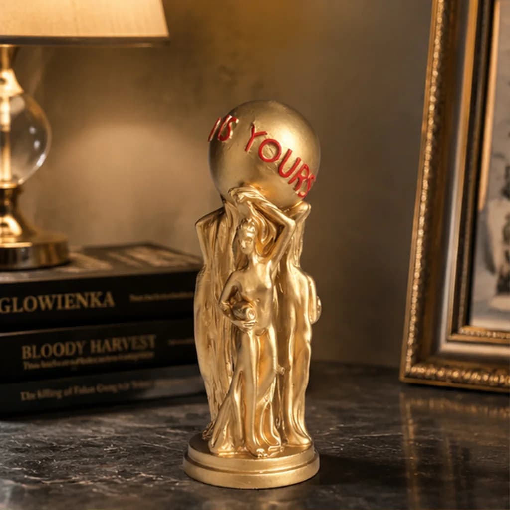 Escultura de Globo Atlas de Luxo em Resina Dourada, Estátua 'O Mundo é Teu' para Decoração de Sala de Estar, Escritório e Estante