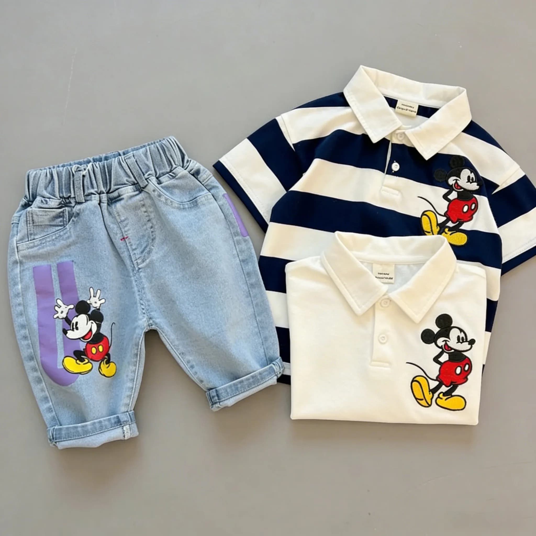 Conjunto de Roupas de Manga Curta do Mickey Mouse para Crianças, Primavera Verão 2026, Camisa Polo + Jeans, 2 Peças, Roupa Infantil