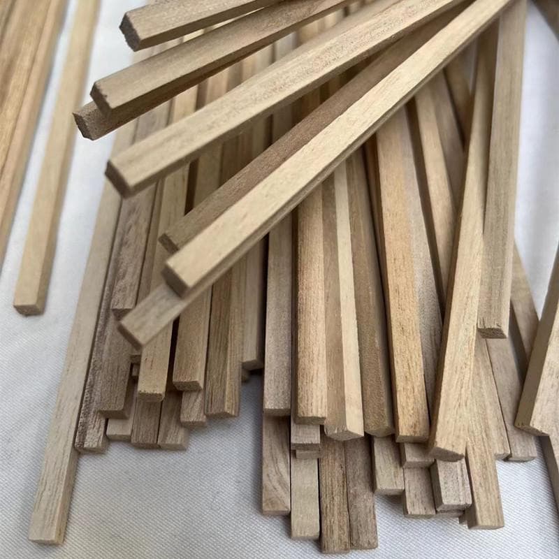 Tira plana de madeira de Paulownia de 1000 mm x 20 mm para projetos de bricolagem e maquetes arquitetônicas.