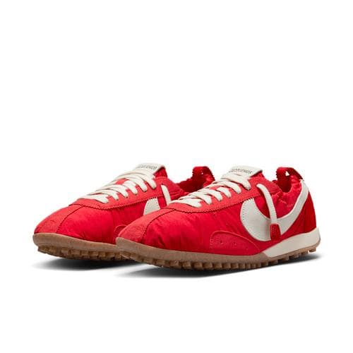 Jacquemus × Nike WMNS Moon Shoe SP Vermelho Universitário HV8547-600 Tamanho Feminino 43 vermelho