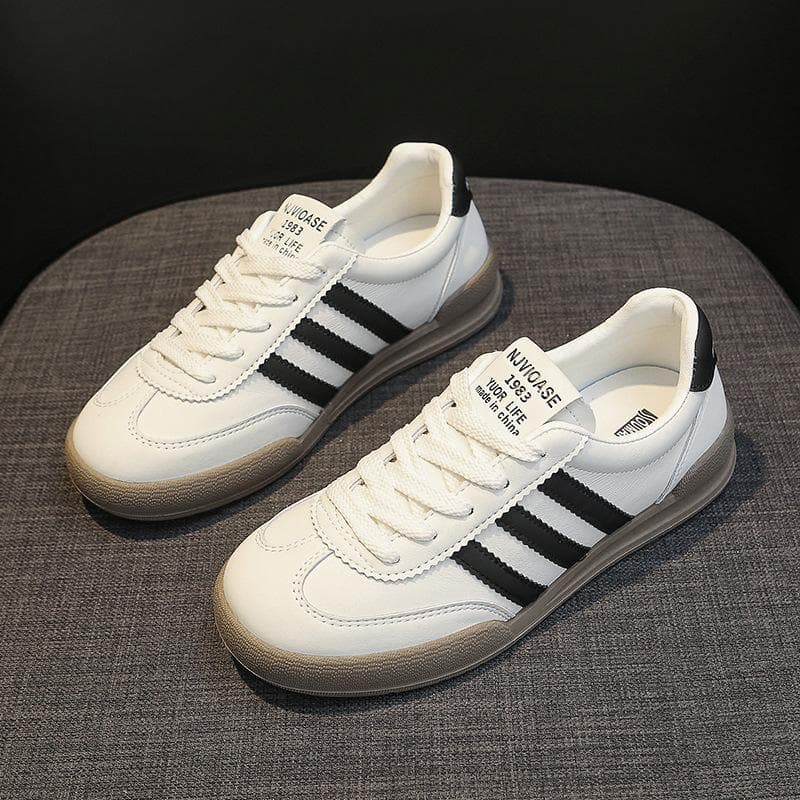 Sapatos de Treino Alemães Retrô em Couro Genuíno Femininos Novos de Verão Finos Respiráveis Sapatos de Salto com Solado Macio Tênis Casual