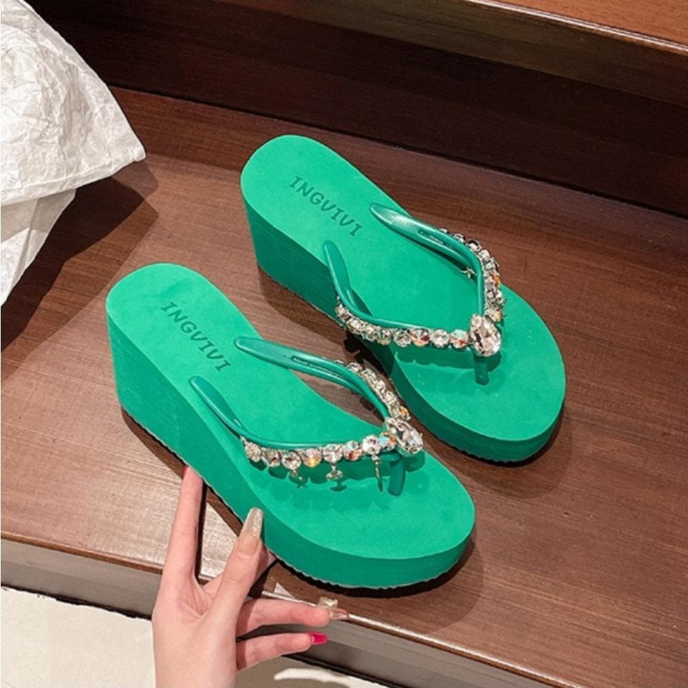 2026 Summer New High-heeled Flip Flops Women's Rhinestone Chain Pendant Thick Bottom Fashionable Clip on Sandals Beach Slippers cm
