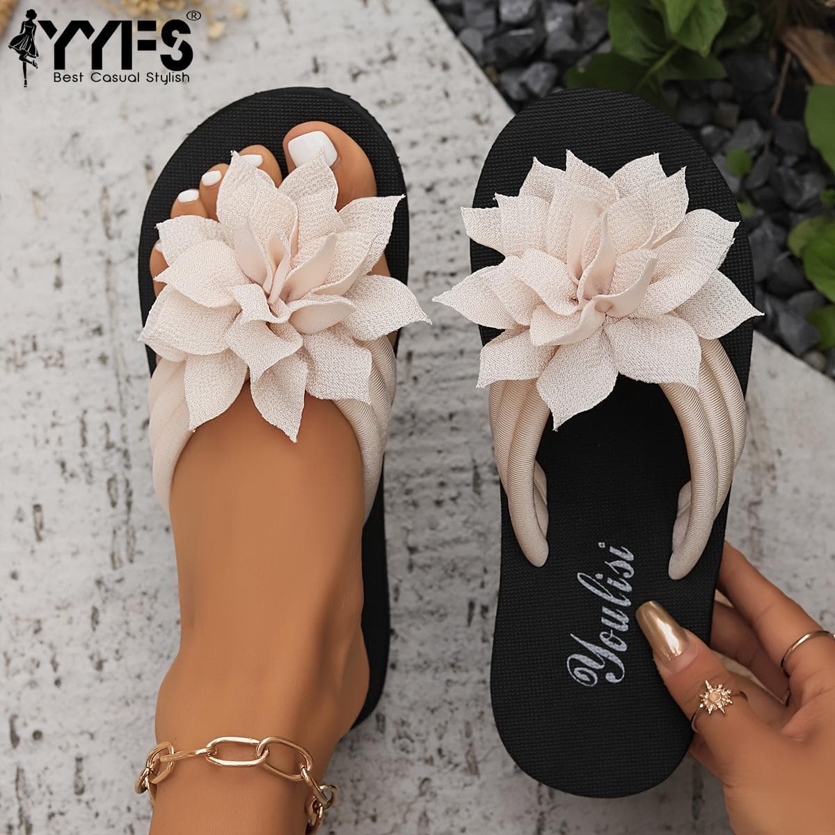 Um Par de Chinelos Femininos com Estampa Floral Adequados para Todas as Estações Fáceis de Calçar e Descalçar, Estilo Férias Cabedal em Tecido