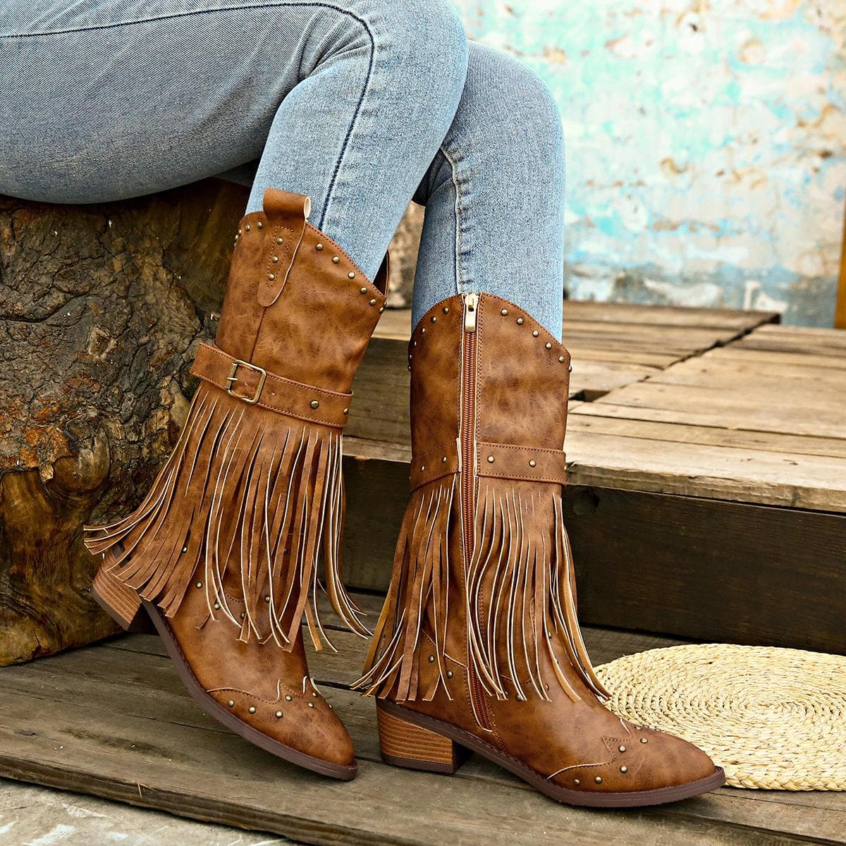 Moda Botas Longas Retro de Salto Alto Grosso Femininas Rebite Fivela de Cinto Botas de Cano Médio Mulher Outono Inverno Borla Bota de Cano Alto
