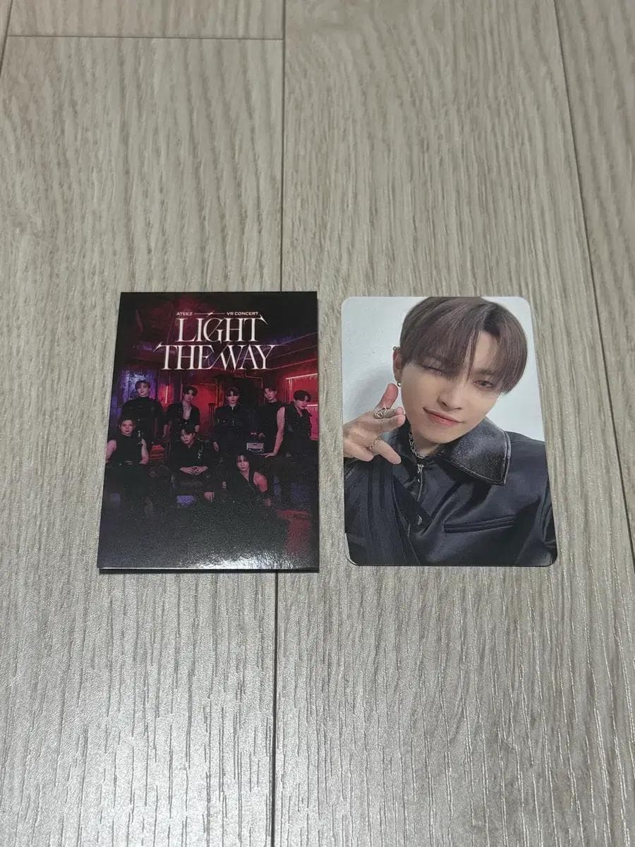 Bônus de Admissão da 1ª Semana do Concerto VR do ATEEZ Poka LIGHT THE WAY Hongjoong Usado