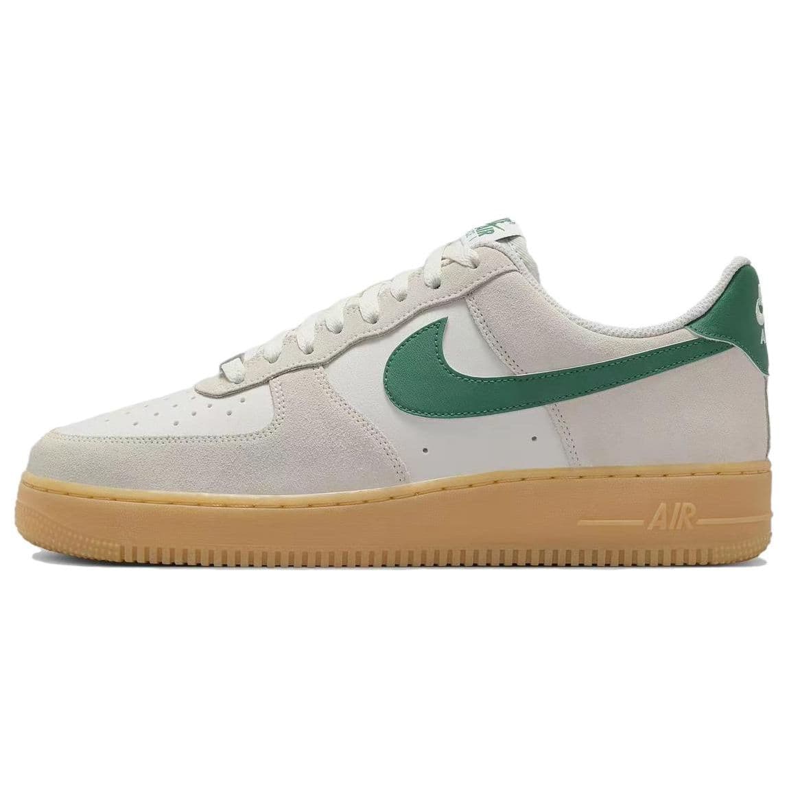 Nike Air Force 1 07 LV8 Pacote Gum - Phantom Malaquita Tênis Masculinos Creme Goma-Amarelo FQ8714-001 cm