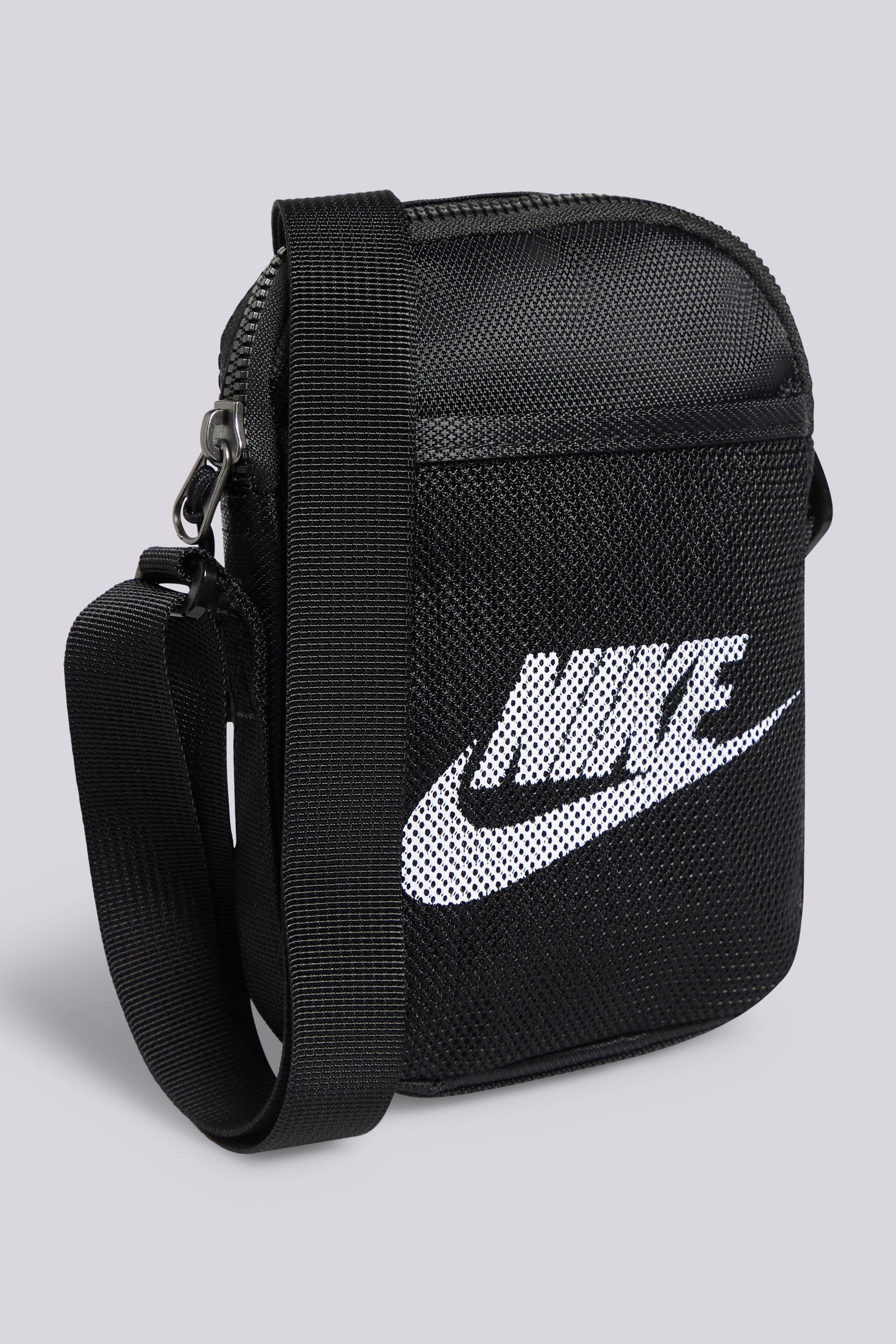 Bolsa Tiracolo Nike Heritage - Preto - Bolsa Unissexo tamanho UNICA