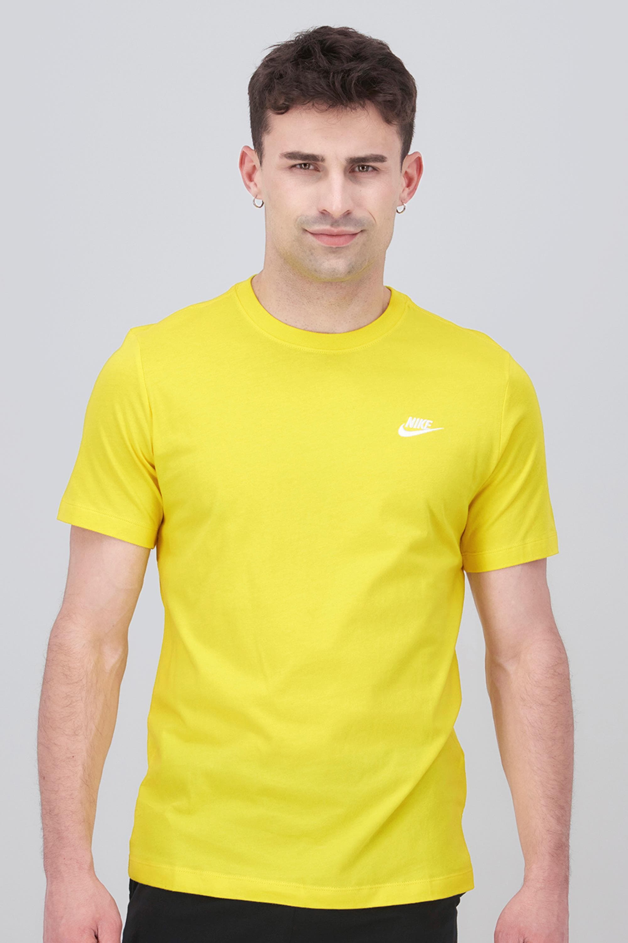 Nike Club - Amarelo - T-shirt Homem tamanho XS