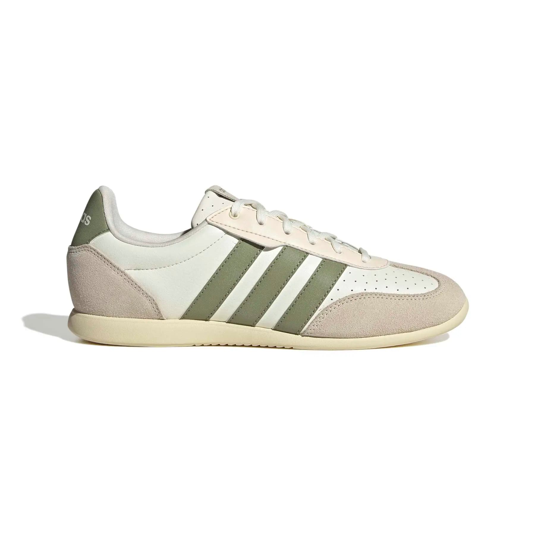 Sapatilhas de mulheres adidas Barreda Lo