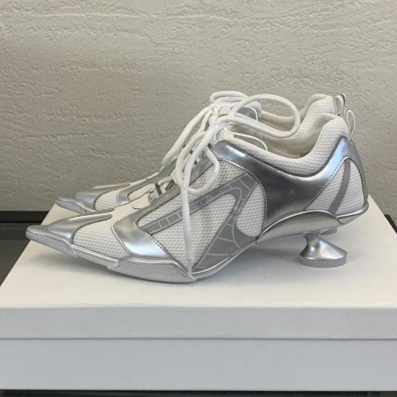 Saltos Esportivos de Cadarço Prata Moda Feminina Bico Fino Estilo Estranho Tênis de Tela Sapatos Punk Elegantes Feminino Luxo s Saltos cm preto