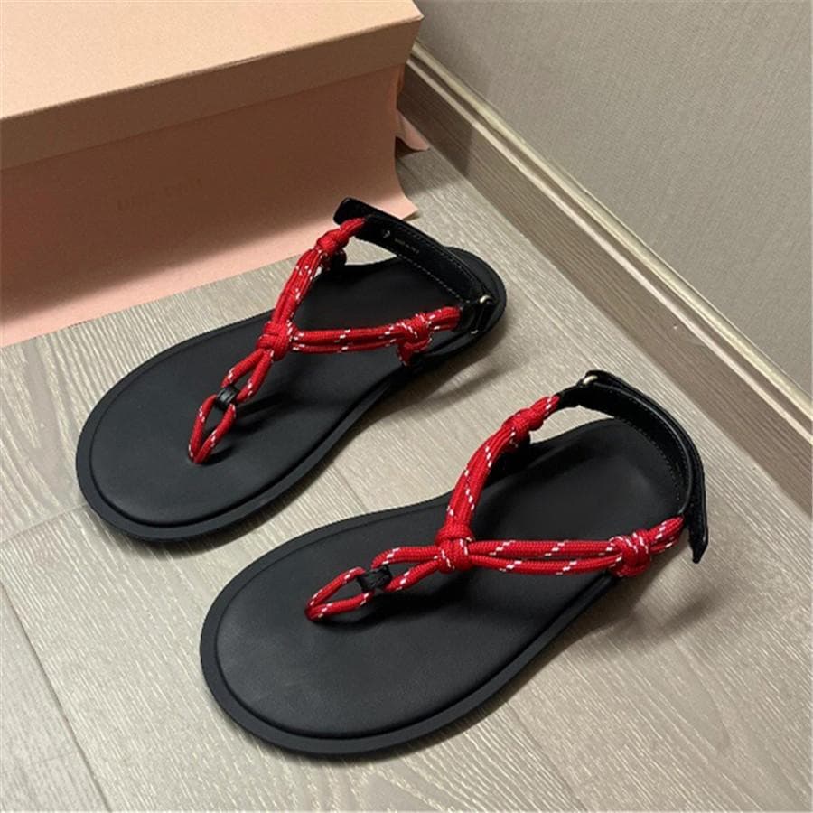 Novas Sandálias Femininas de Corda Sapatos Rasos Casuais Sandálias de Praia de Verão Sandálias de Designer para Mulher Chinelos de Férias