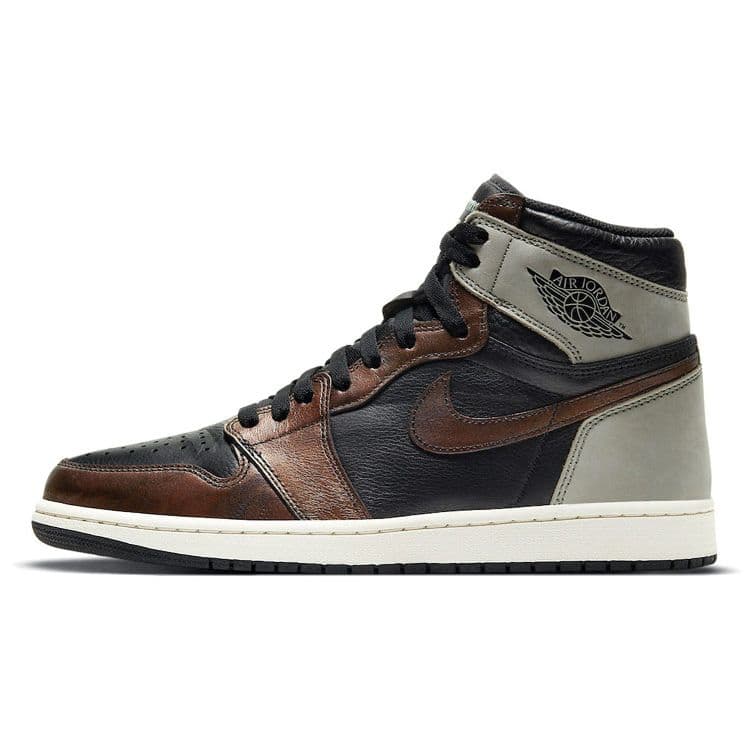 Tênis Unissex Air Jordan 1 Retro High OG Patina Preto Exército Claro Vela 555088-033 cm