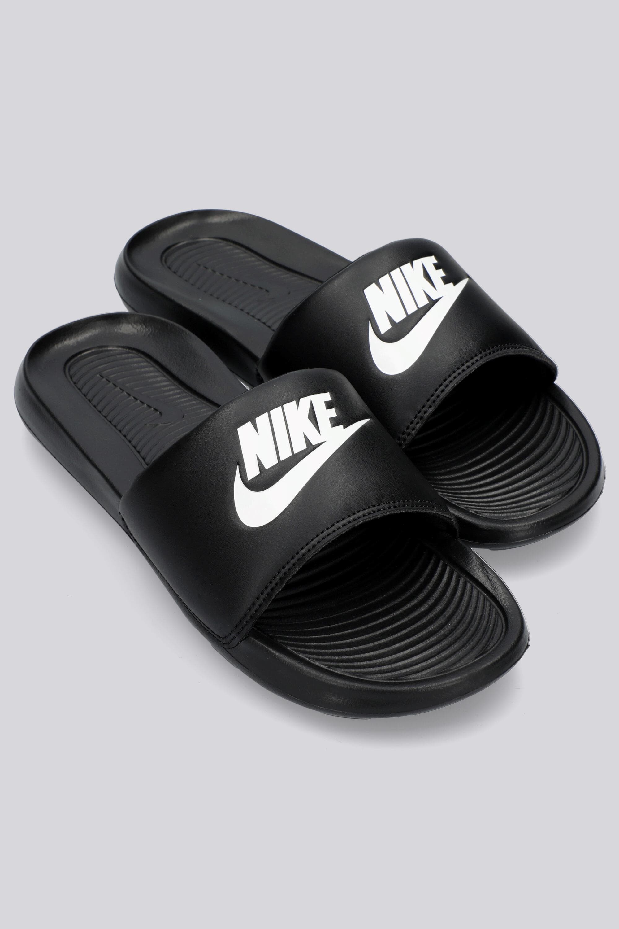 Chinelos Nike Victori One - Preto - Chinelos Pala Mulher tamanho 43