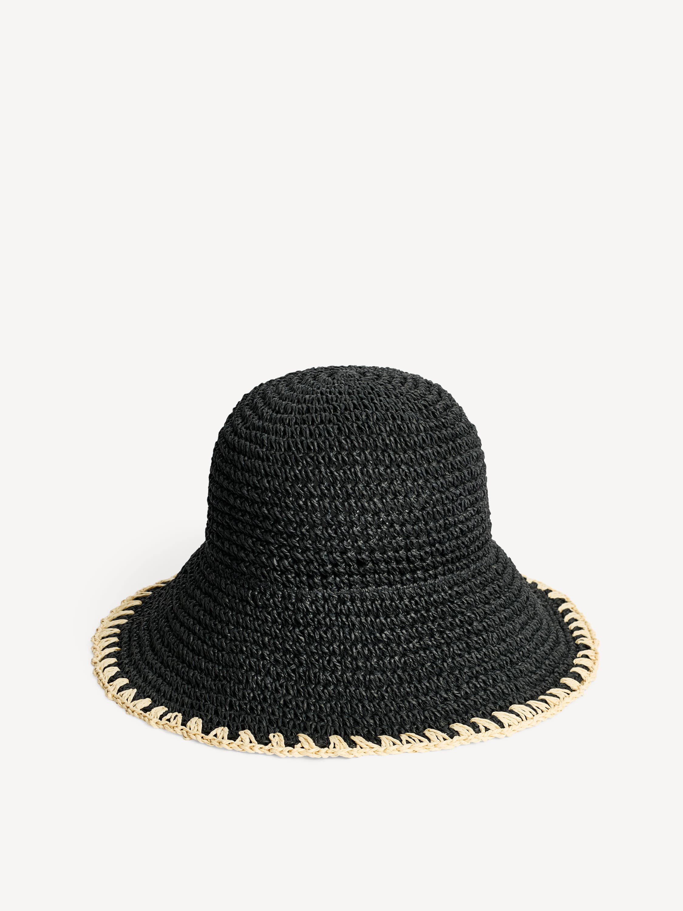 Strawilla paper hat