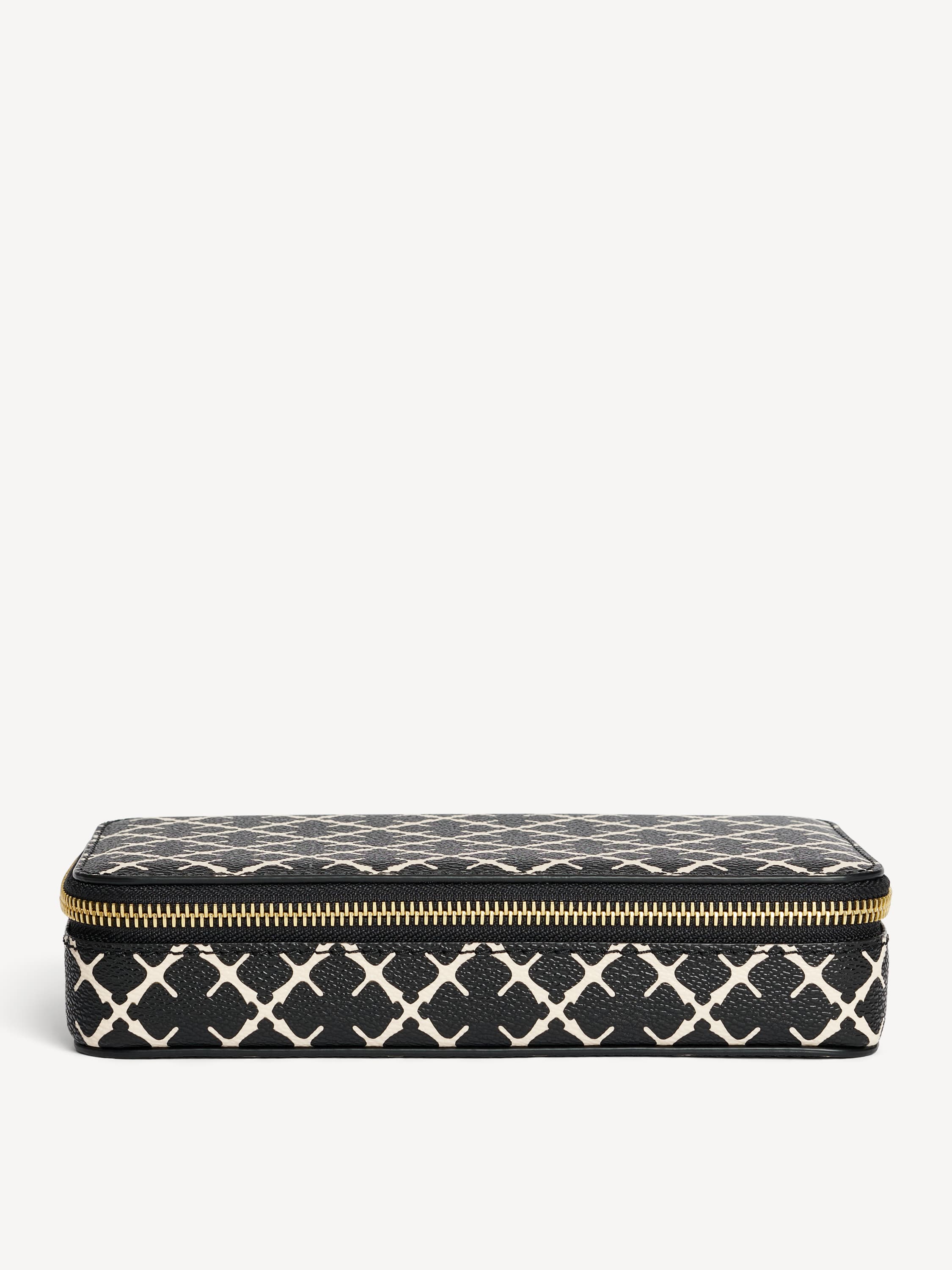 Bae Cher jewellery case