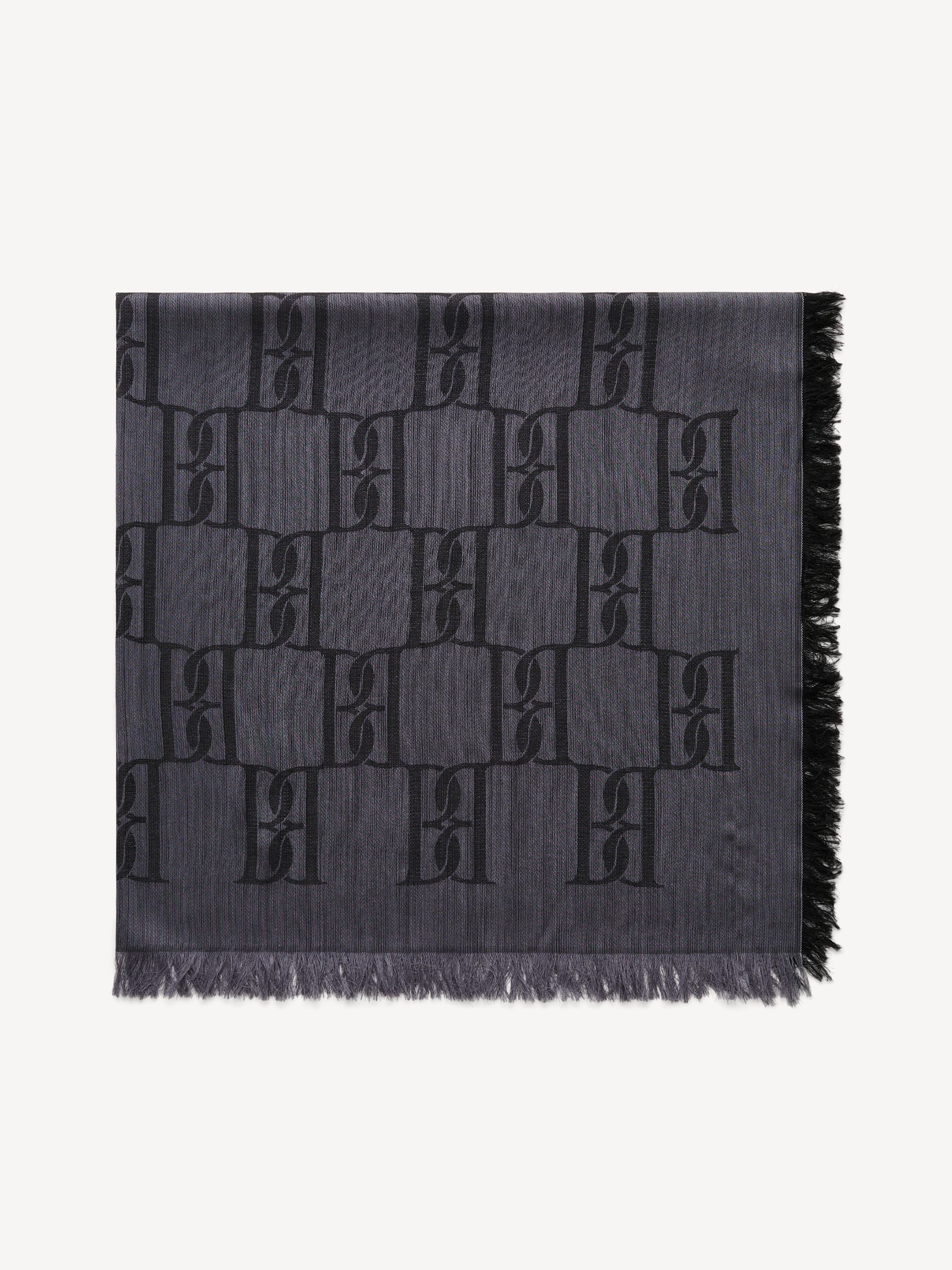 Mallon scarf