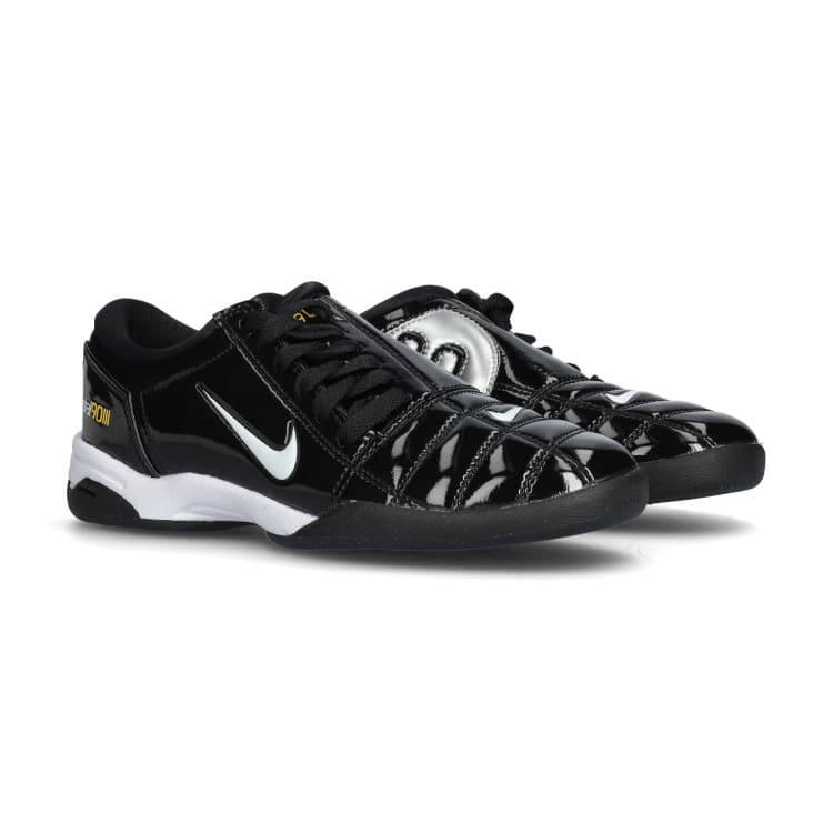 Nike Total 90